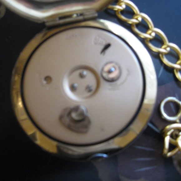 ***SOLD*** Vintage Steampunk Travel Alarm Clock Glows in the dark - Picture 5 of 7